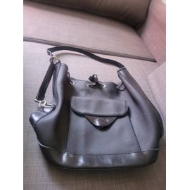 Sac a main bandoulière lacoste