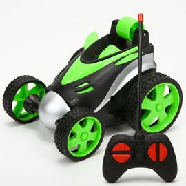 Voiture de cascade télécommandée rotative à 360°, vous pouvez jouer à l'intérieur et