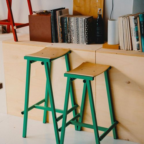 Tabouret De Bar En Bois De Chêne Et Acier Vert Jade 65cm Tabourete 8 - Hay
