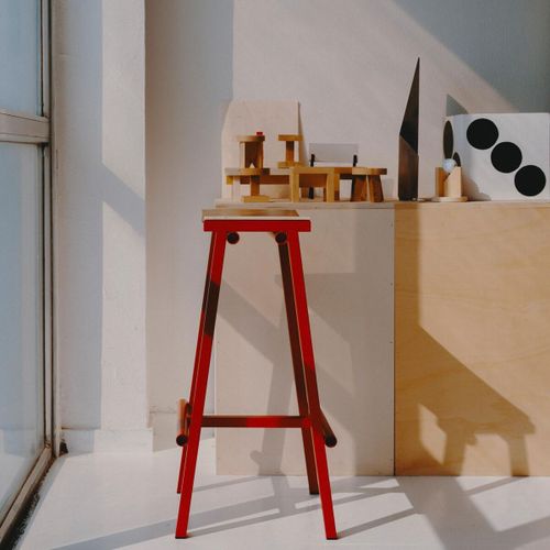 Tabouret De Bar En Bois De Chêne Et Acier Rouge Signal 75cm Tabourete 8 - Hay