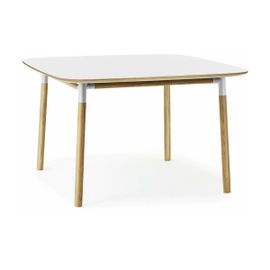 Table À Manger Carrée En Chêne Et Stratifié Blanc 120 X 120 Cm Form - Normann Copenha