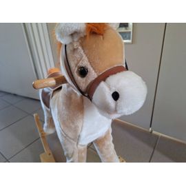 Cheval à bascule en bois