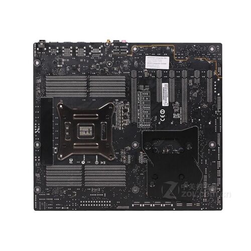 Carte mère ASUS RAMPAGE V EXTREME Intel X99 LGA 2011-V3 DDR4 64GB ATX