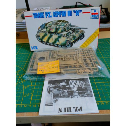 Maquette Char Esci 1/72 : Pz.Kpfw Iii Ausf N-Esci