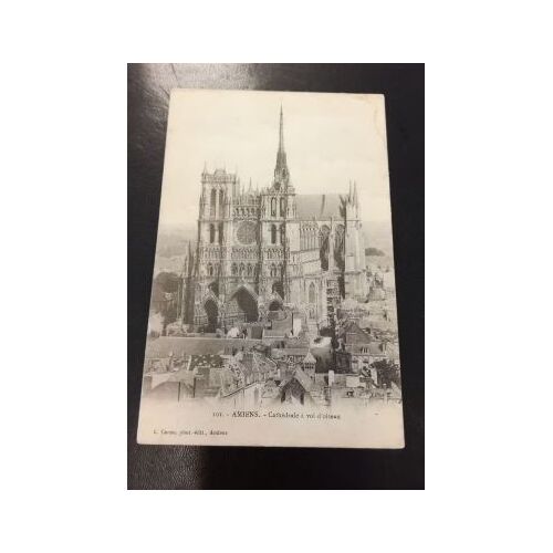 Carte Postale Amiens Cathedrale A Vol D Oiseau En L'état Sur Les Photos