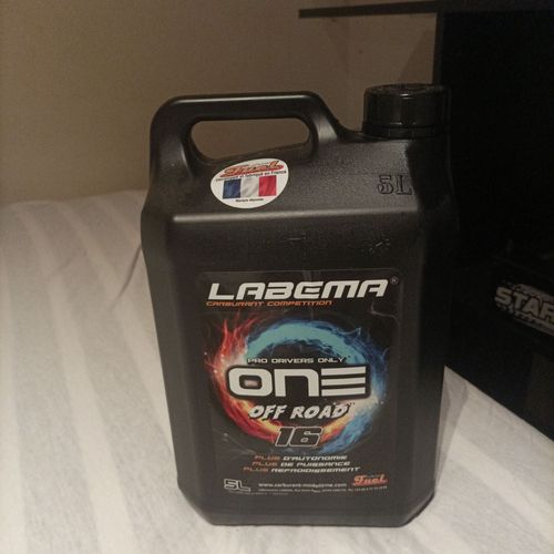Vends Nitro Méthane Carburant Spécifique Pour Modèle Réduit 16 % Convient Pour Les Buggy Thermique 1/8 Ou 1/10