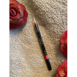 Crayon À Lèvres Rouge