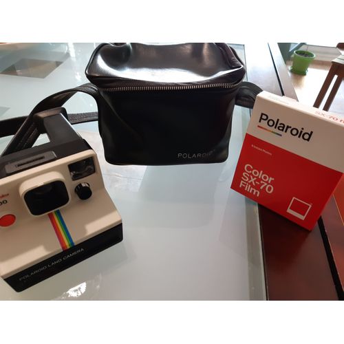 Appareil a photo polaroid