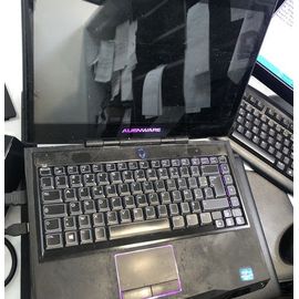 Dell Alienware P18G - 15" Intel Core i7 3630qm - 2.4 Ghz - Ram 4 Go - DD 128 Go
