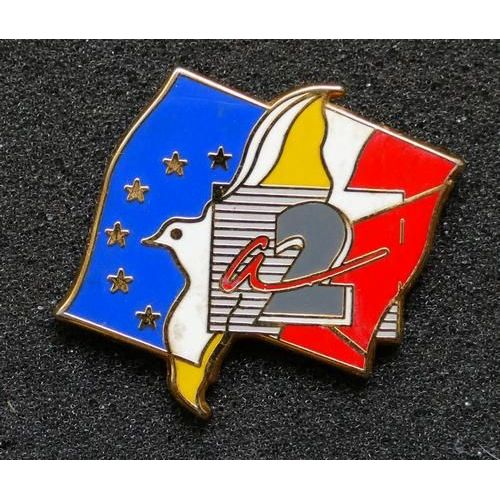 Pins France - Europe Antenne 2 - Arthus Bertrand