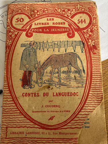 Livres Roses Pour La Jeunesse Larousse Contes Du Languedoc 