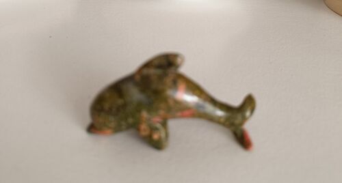 DAUPHIN PIERRE NATURELLE VERTE ET ROSE