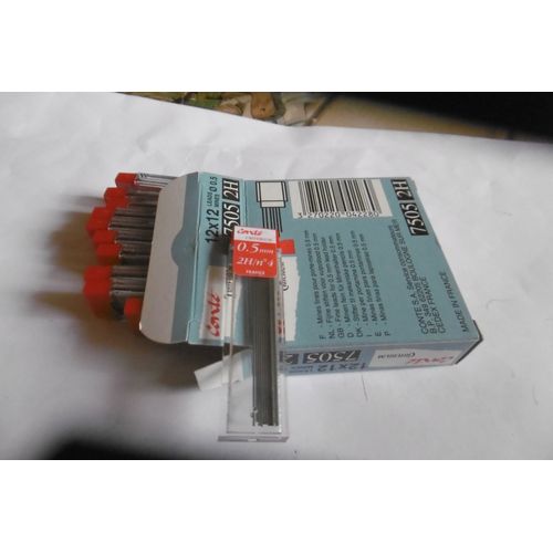 Étui De 12 Mines 0.5mm " 2h" N°4 Pour Tous Porte Mines 0.5mm Conte Criterium 7505 Boite De 12 Étuis