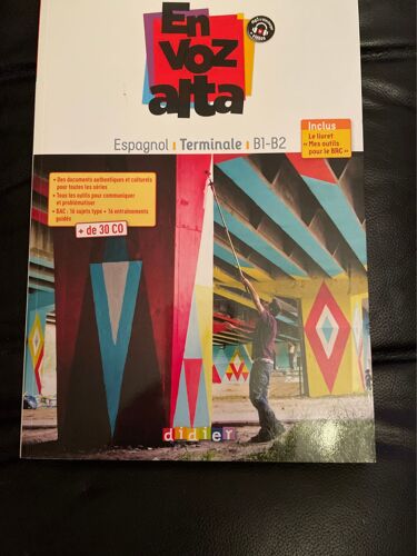 En Voz Alta. Espagnol Terminale B1-B2. Didier, 2016. 
