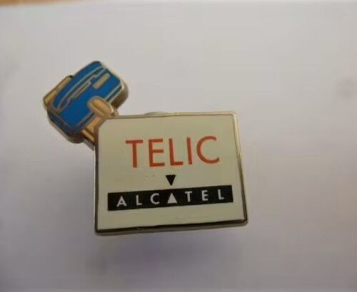 Pins Telic Alcatel Téléphone / Signé Blue Wedge