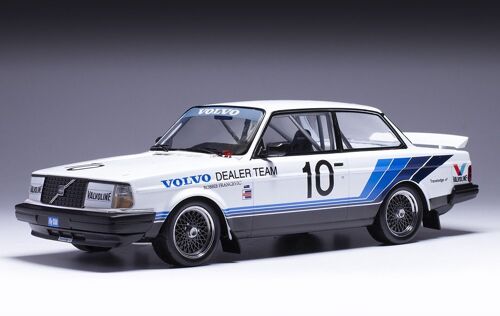 Volvo 1986 1/18 Ixo