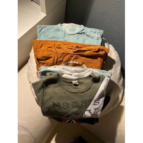 Lot Pyjamas 