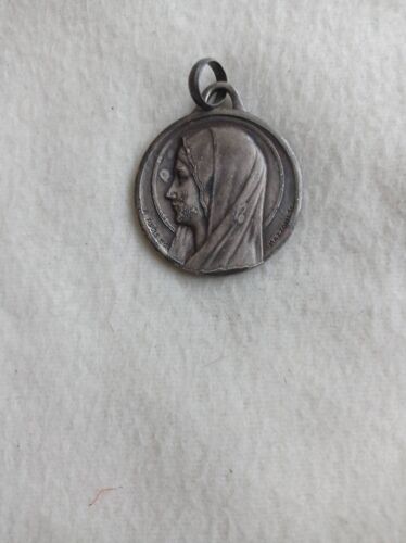 Médaille Vierge Marie