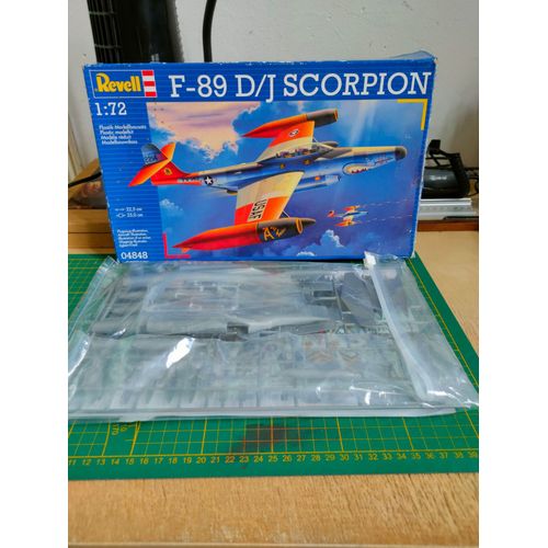 Maquette Avion Revell 1/72 : F-89 D/J Scorpion-Revell