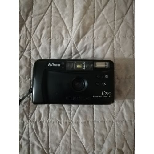 Nikon af220