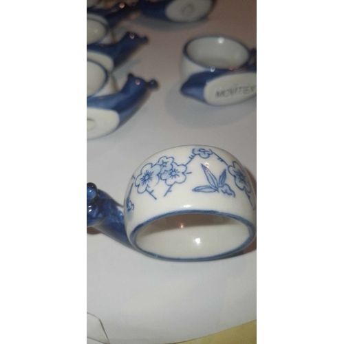 Lot De 6 Rond De Serviette En Porcelaine
