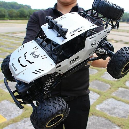 Voiture Télécommandée Tout-Terrain 4WD 2.4GHz Pour Aventure Extrême Enfants Argent YONIS