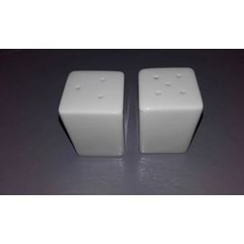 Service Sel Et Poivre Faience Blanche