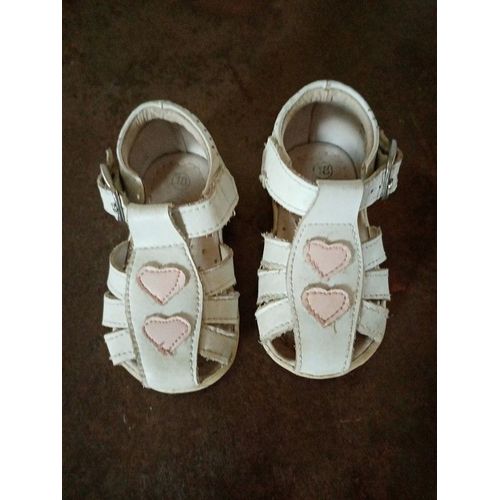Sandalettes Blanc Coeur Rose Fille Taille 18 Pat Et Ripaton Bon État