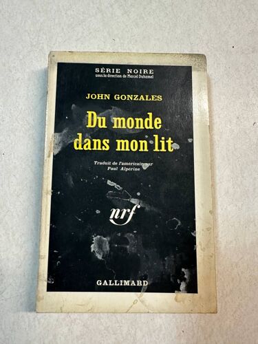 Du Monde Dans Mon Lit