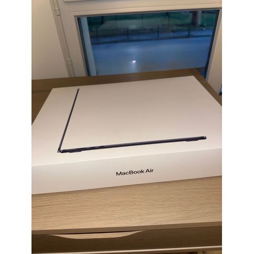 Apple MacBook Air Retina 2025 - 15.3" M4 - Ram 24 Go - SSD 512 Go