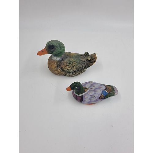 Lot de deux canards décoratifs