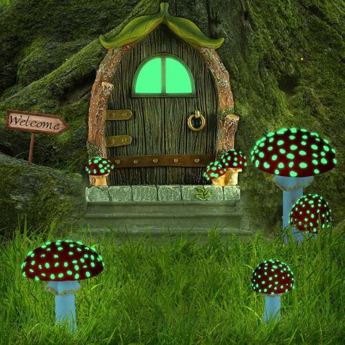 Fée de la Porte et les Champignons Jardin, une Lueur dans Le noir de Fée