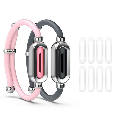 Ensemble De Deux Anti Moustiques Bracelets (Noir Et Rose), Fabriqué En Silicone, Pour Les Adultes Et Les Enfants, Imperméable Et Anti-Insectes, Avec 8 Remplacement De Volets. 