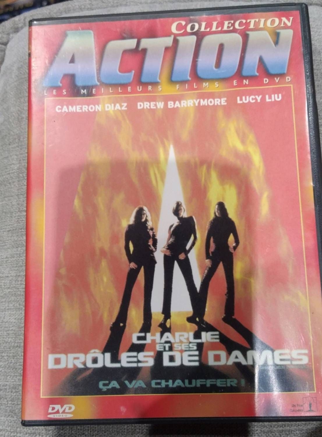 Top charlie's angels premiere Factory Sale, image size:1106x1500