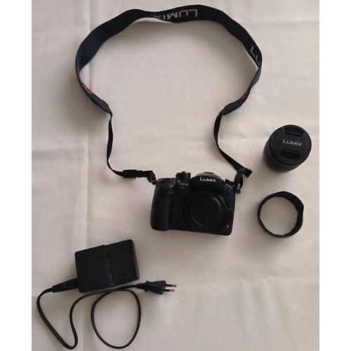 Pack Hybride Panasonic Lumix GH4R + Objectif Lumix 12-60 mm F3.5-5.6 + Micro Rode VideoMic Go + Batterie additionnelle DMW-BLF19