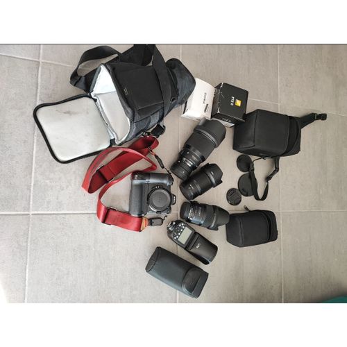 NIKON Z7 II 45.7 mpix + 3 Objectifs + bague NTZII + Grip MB11 + accessoires