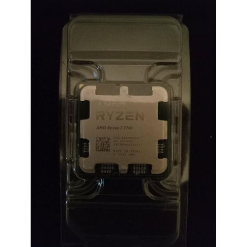 Processeur AMD ryzen 7, 7700 AM5.