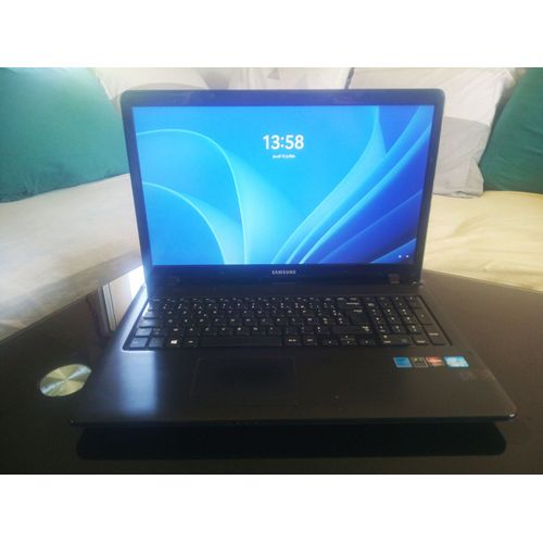 SAMSUNG NP350E7C-S0BFR - 17.3" Intel Core i3-3110M - 2.4 Ghz - Ram 6 Go - SSD 240 Go