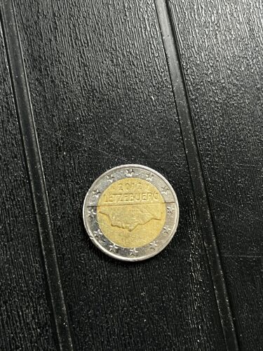 Une Pièce 2€