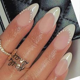 Press-On Nails Blanc Perle Faux Ongles Amande Femmes Français Faux Ongles Blanc Medium Gloss Usage Quotidien Ongles Artificiels Pour La Décoration Nail Art,24pcs 