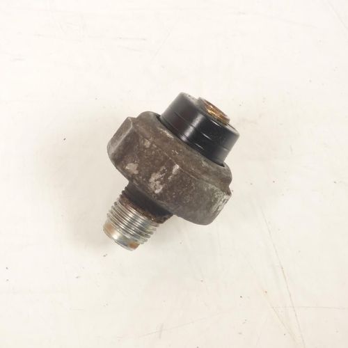 Capteur De Pression D Huile Pour Moto Suzuki 650 Sv Après 2003 2er / P.15 Occasion