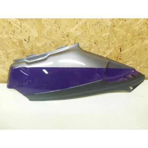 Coque Arrière Droite Origine Pour Scooter Aprilia 50 Amico 1992-1993 Ap8230954 Occasion