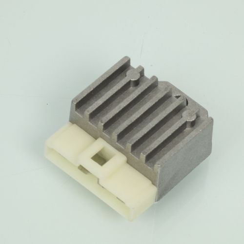 Régulateur Redresseur De Tension P2r Pour Scooter Aprilia 50 Rally 1995 À 2004 Neuf