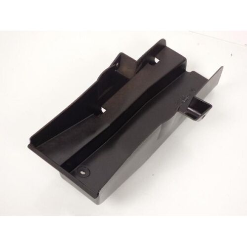 Plastique Divers Origine Pour Scooter Suzuki 125 Burgman 17761-49f00 Occasion