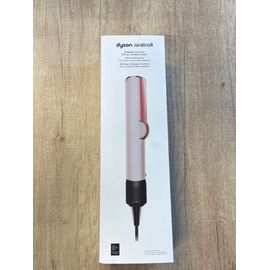 Dyson airstrait