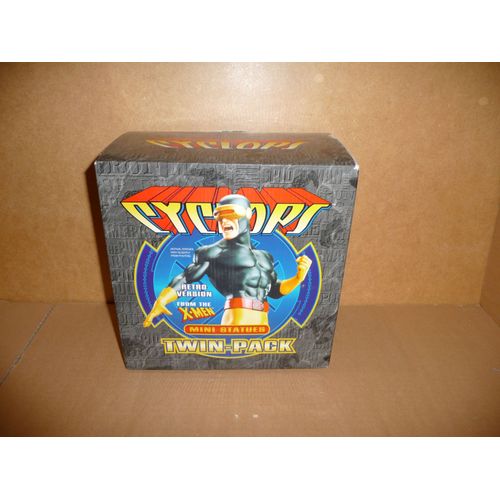 2 Figurines Cyclops Avec Socle. Boite Numérotée