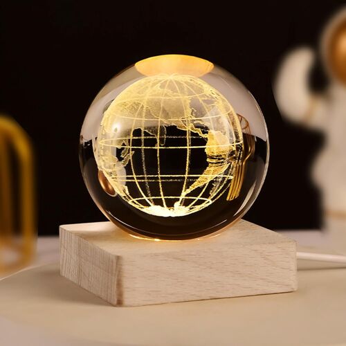 Veilleuse Boule De Cristal 3d Usb 6cm - Lampe De Nuit Avec Base En Bois, Lumineuse Et Décorative - Cadeau D'anniversaire (La Terre)