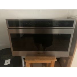 Four micro-ondes encastrable whirlpool