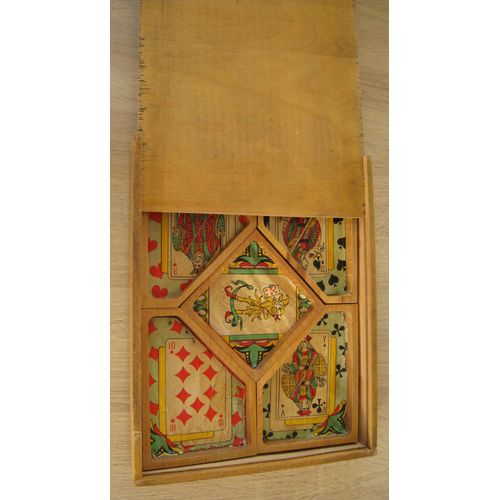 Jeu Du Nain Jaune / Jeu Du Nain-Bébé. Vintage Ancien. Boite En Bois. Jeu Cartes