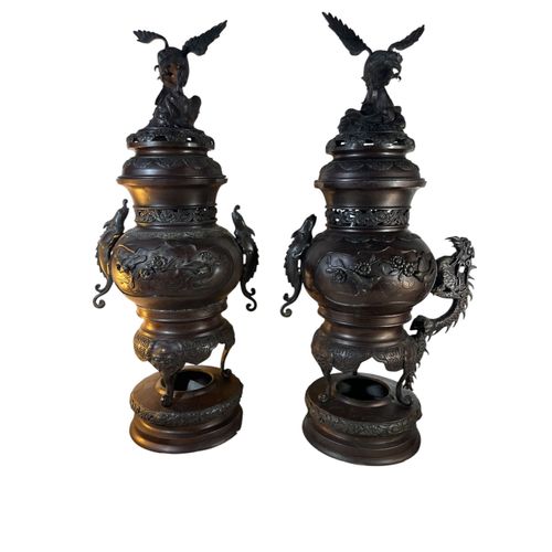 Paire de brûle parfum japonais 19 eme siècle  bronze